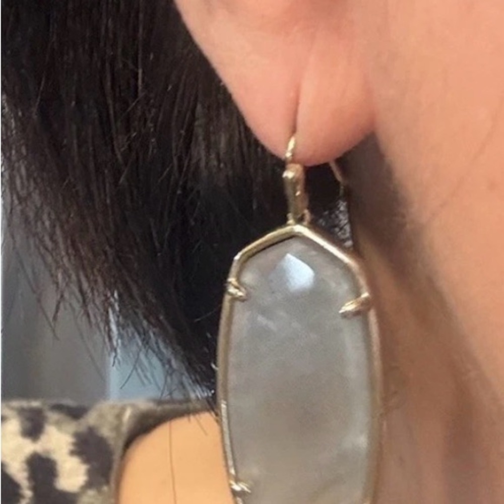 Kendra Scott Drop Earrings - Picture 2 of 3